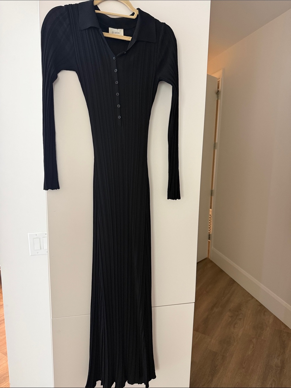 DISSH Black Ribbed Collared Maxi Dress